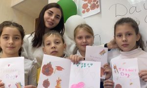Read more about the article Teacher’s Day в Yellow English School